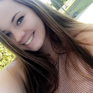 Meet your Posher, Amelia